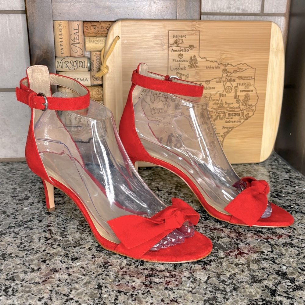 Ann Taylor Red Suede Ankle Strap Heeled Sandals Size 6.5